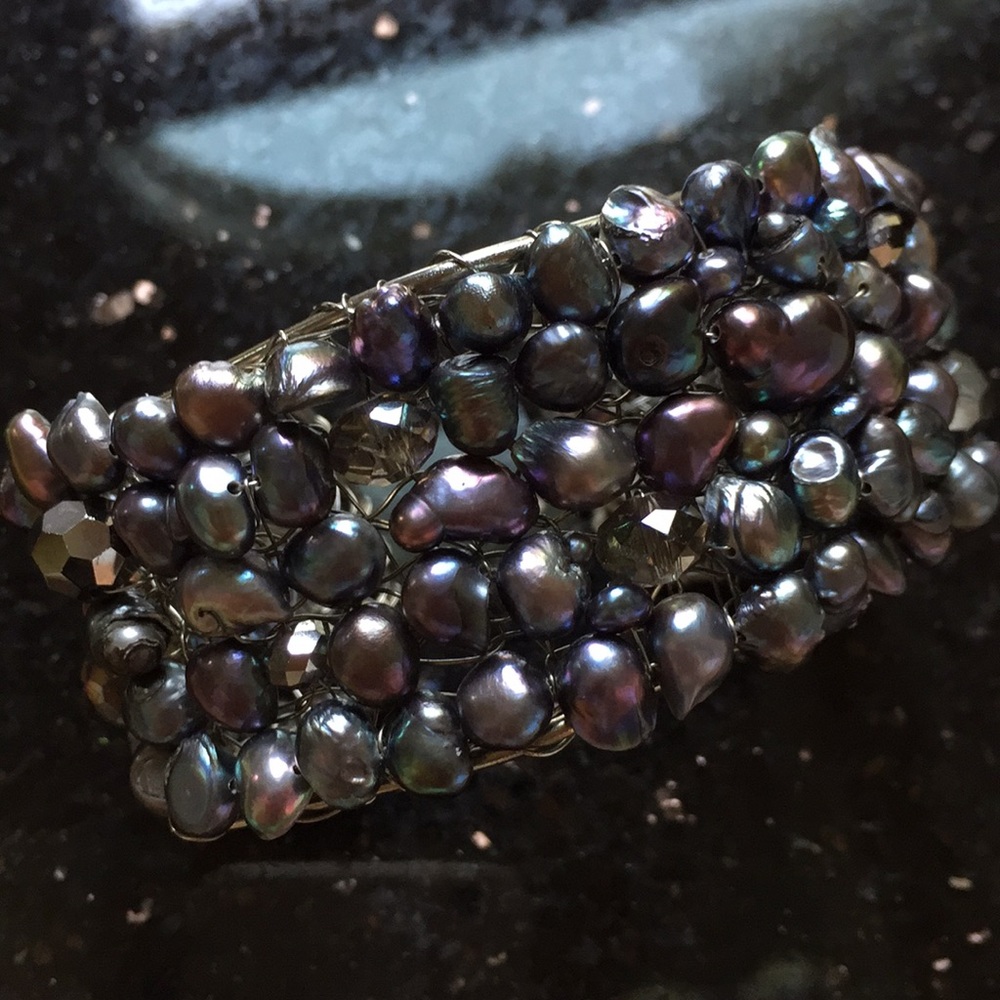 Freshwater pearls & Aurora Borealis amber crystals